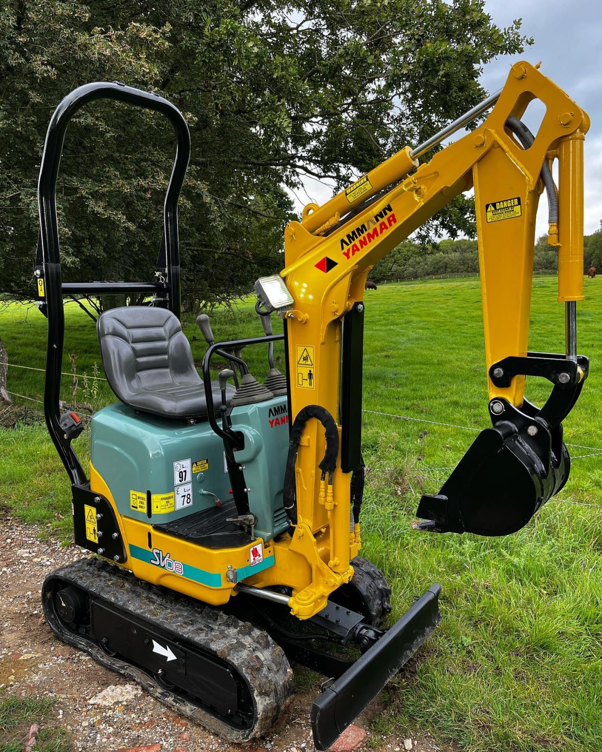 Restored Ammann Yanmar mini excavator