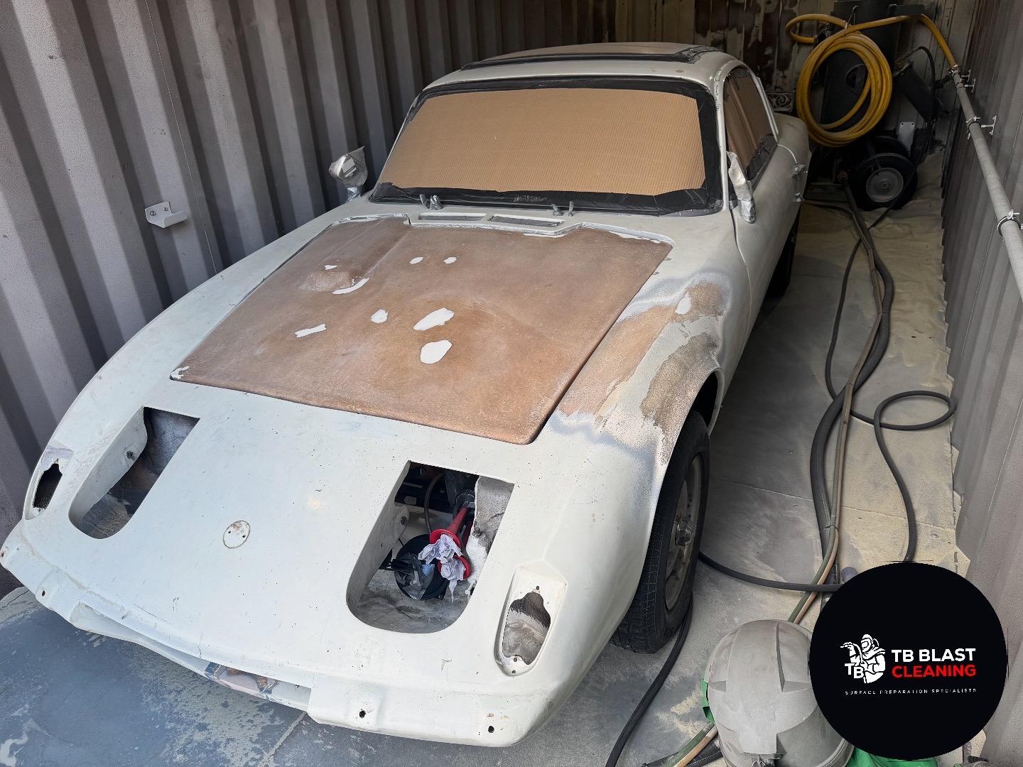 lotus elan