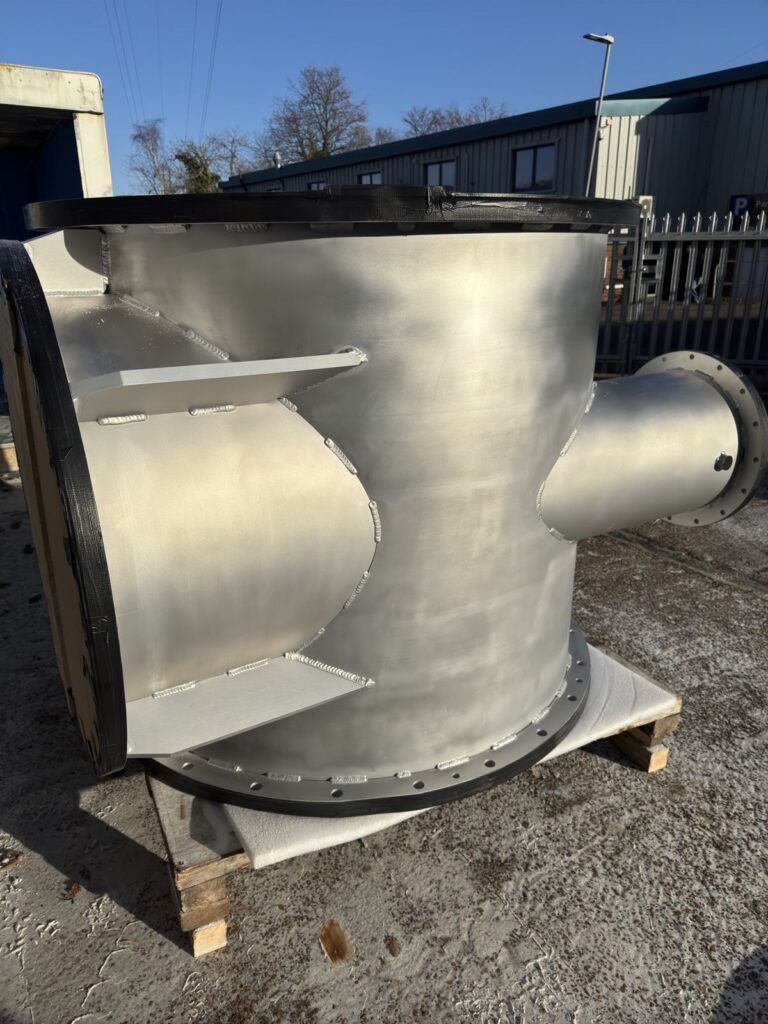 UHV chamber before bead blasting