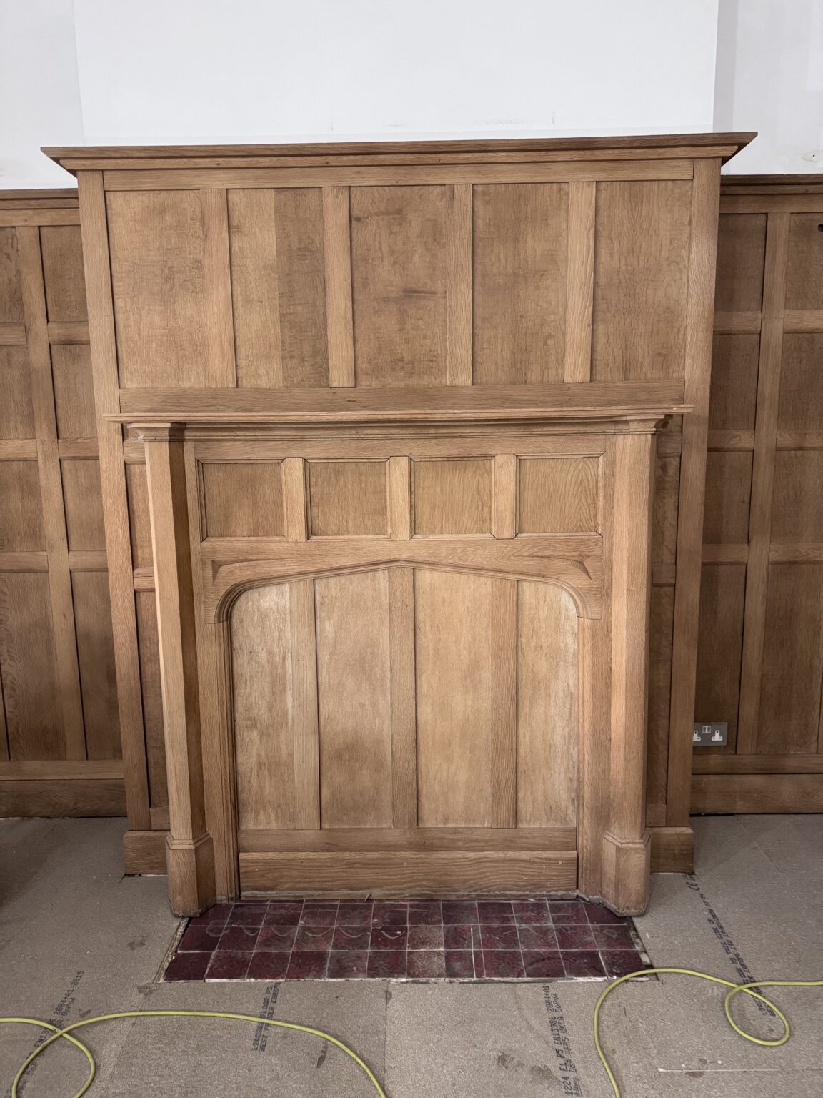 Oak veneer fireplace after soda blasting